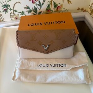 Louis Vuitton Beige & Cream V-Flap Monogram Clutch Wallet